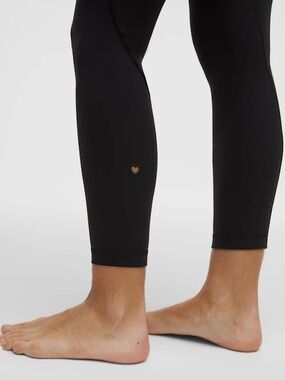 Lululemon Black Groove No Line High-Rise Tight Leggings 25" Heart 8